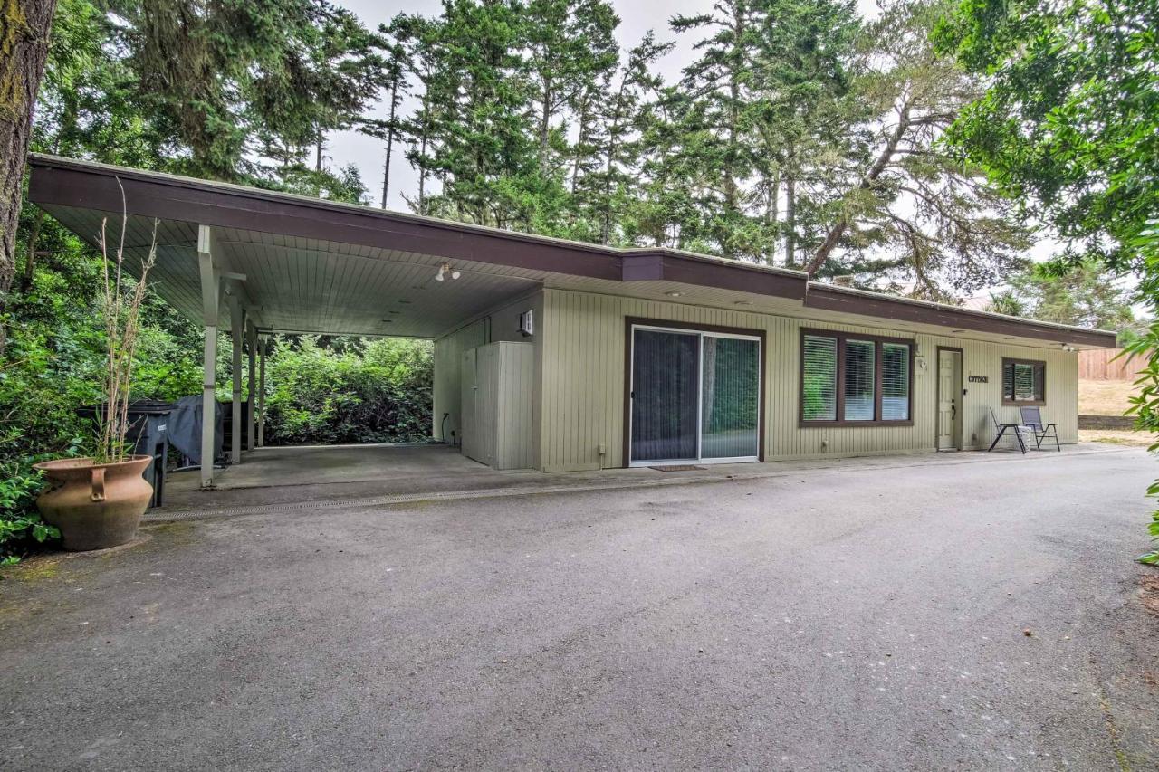 Coos Bay Retreat Less Than 2 Mi To Marina And Casino! Exteriör bild
